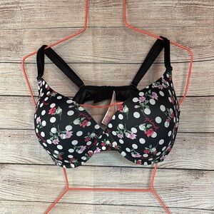 VS PINK Wear Everywhere Push Up Bra